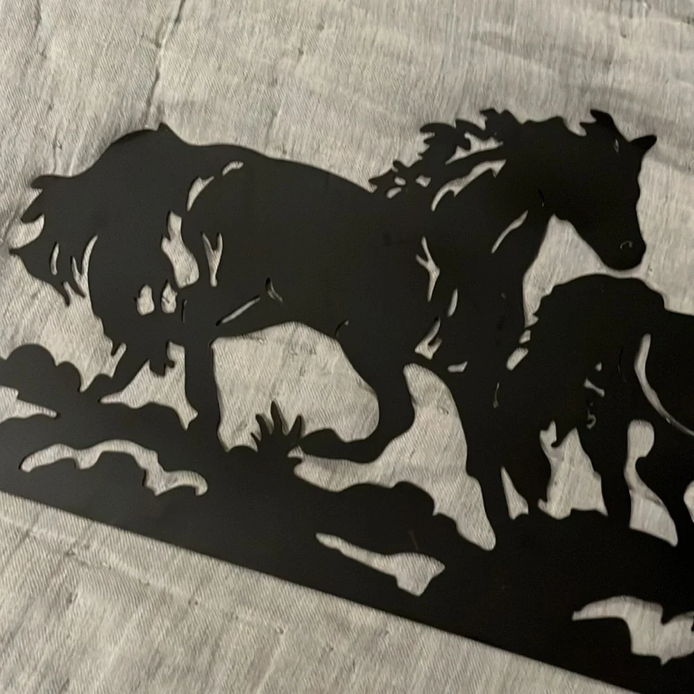 Metal Cut-out Horses - Picture 8 of 10